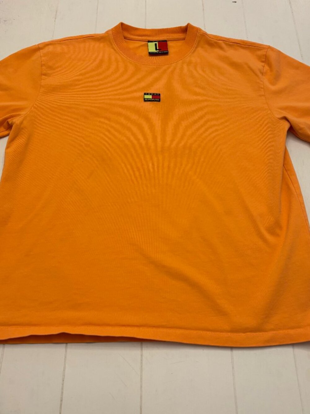 Tommy Jeans SuperVSN Orange Graphic Tee Large - Picture 1 of 11